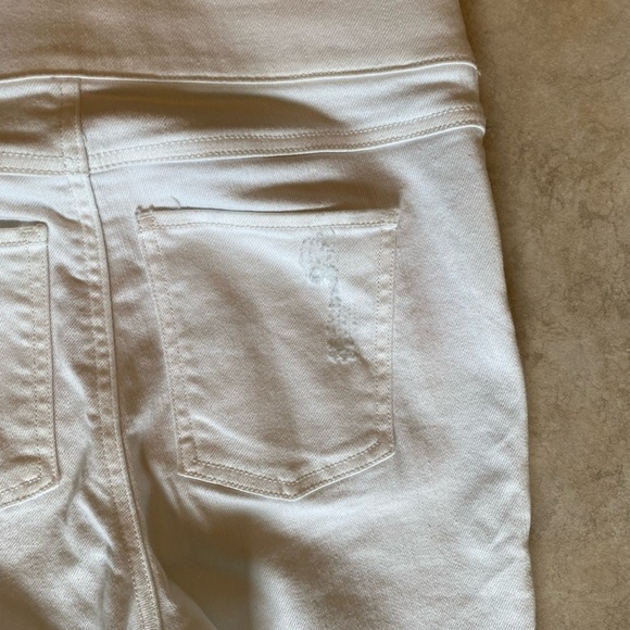 Spanx White Denim Skinny Jeans - Picture 3 of 9